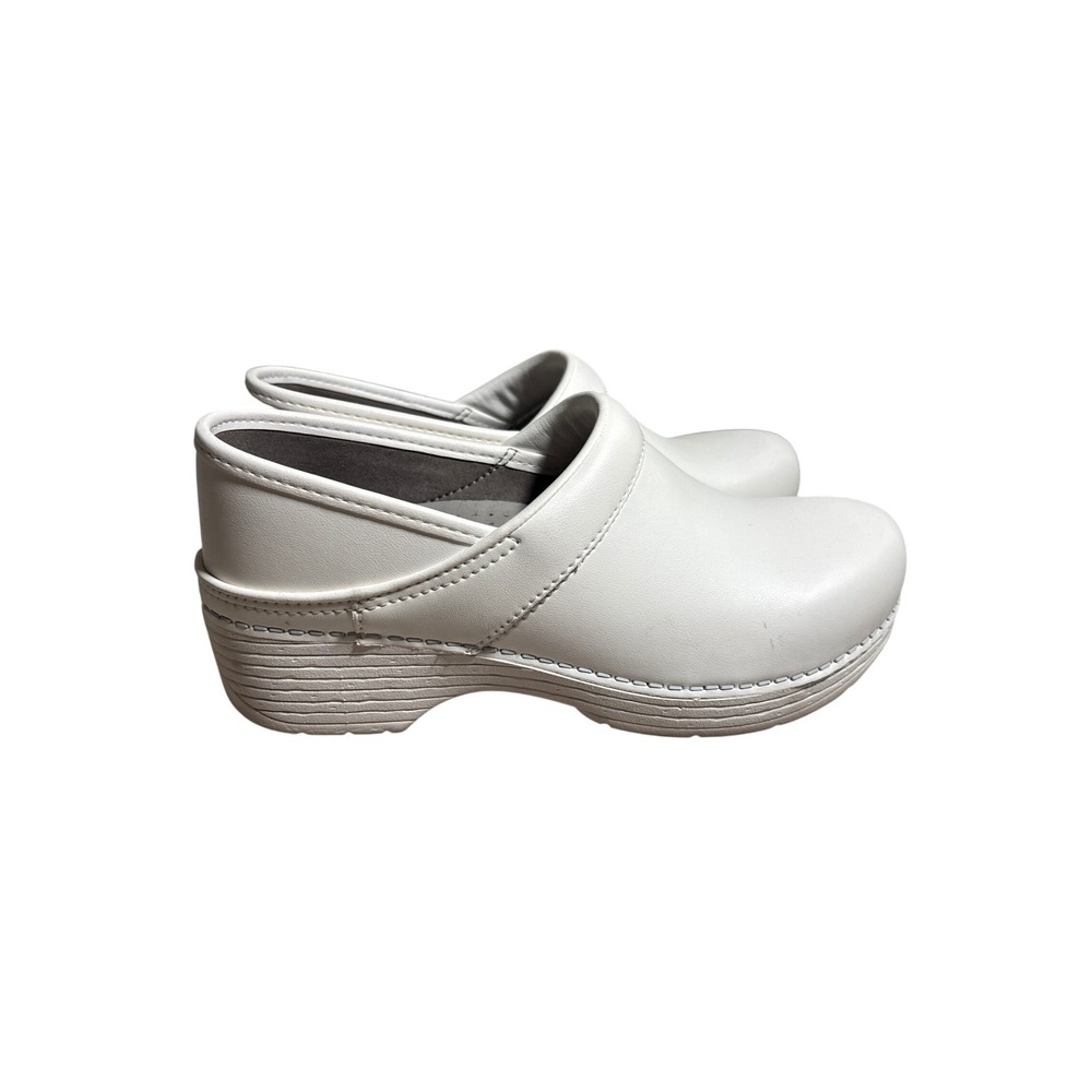 Dansko LT Pro Sz 6.5/7 White Clogs Women Professional Nursing Shoes Professional